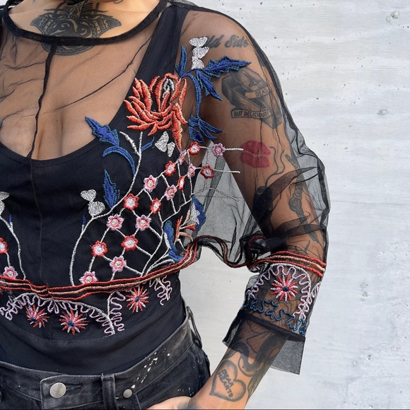 COPY - Signature 8 Mesh Floral Embroidery Multi Colored Threads Tie Up Crop Top - Picture 8 of 10